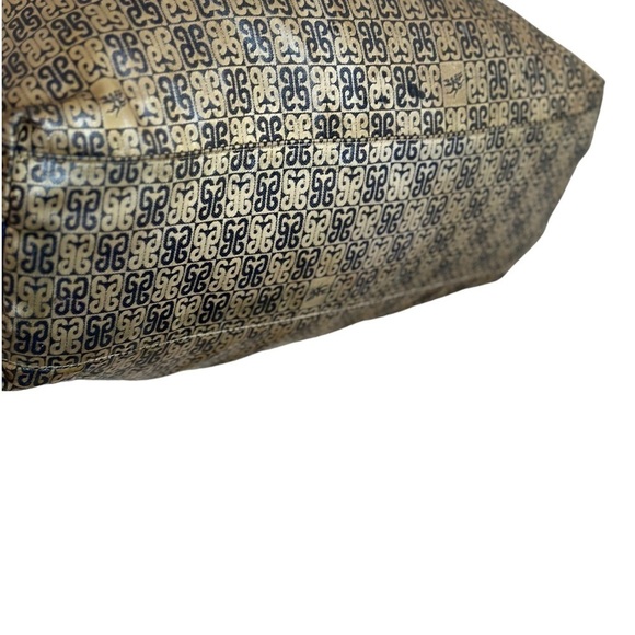 Piero Guidi Unisex Crossbody Bag - Picture 3 of 15